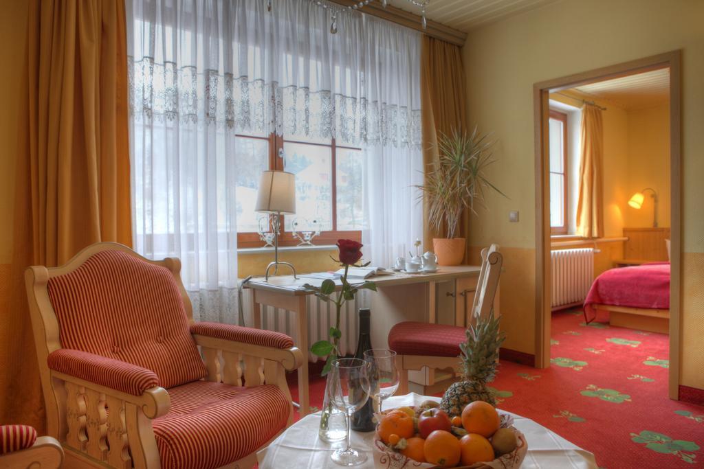 קורורט יונסדורף Romantik Hotel Zum Lindengarten חדר תמונה